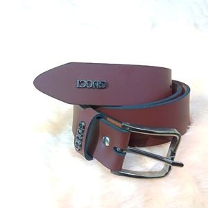Unused Mat finish super comfortable leather men's belt & Gucci logo in both side